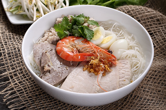 quan-an-ngon-sai-gon-hu-tieu-nam-vang